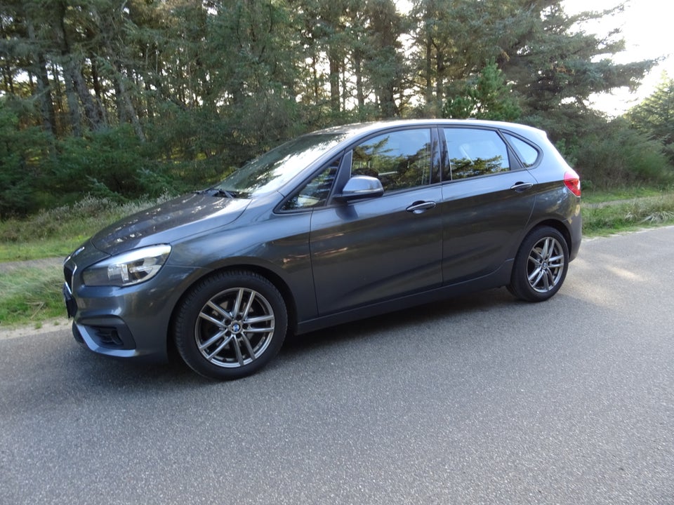 BMW 220d 2,0 Active Tourer Advantage 5d