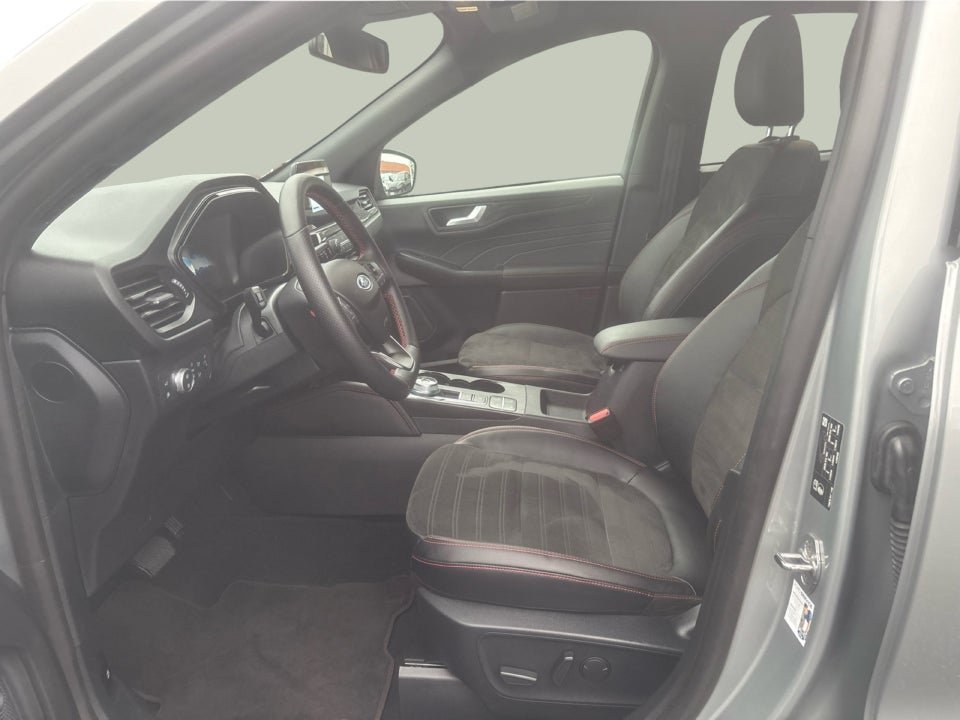 Ford Kuga 2,5 PHEV ST-Line X CVT 5d