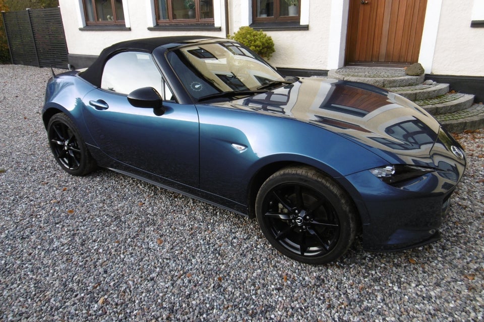 Mazda MX-5 2,0 SkyActiv-G 184 Roadster 2d