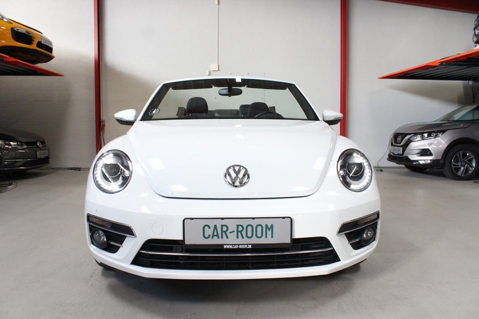 VW The Beetle 1,2 TSi 105 Design Cabriolet 2d