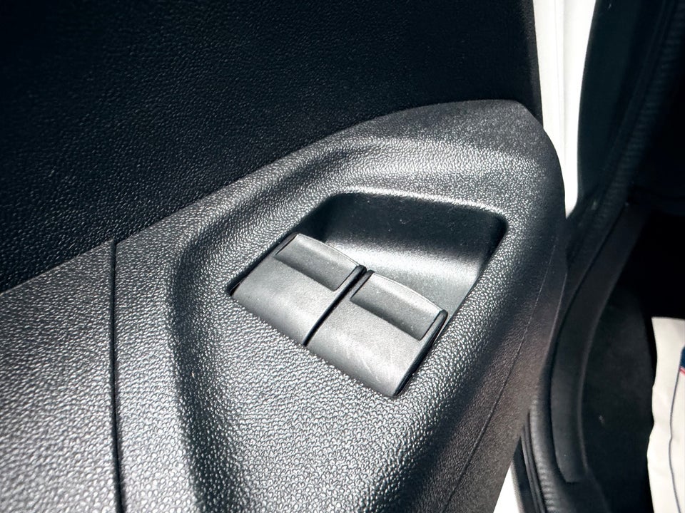 Toyota Aygo 1,0 VVT-i x-wave Sky 5d