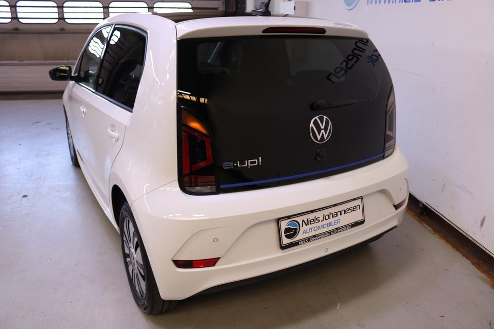 VW e-Up! Move Up! 5d