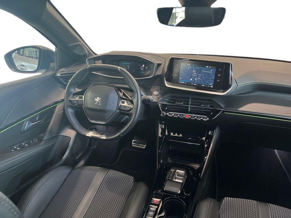Peugeot e-208 50 GT 5d