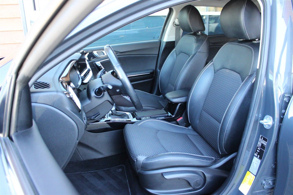 Kia XCeed 1,6 PHEV Upgrade DCT 5d