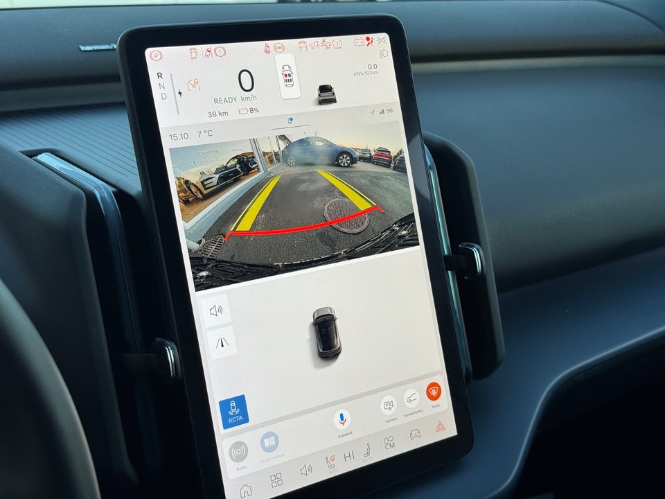 Volvo EX30 Twin Performance Plus 5d