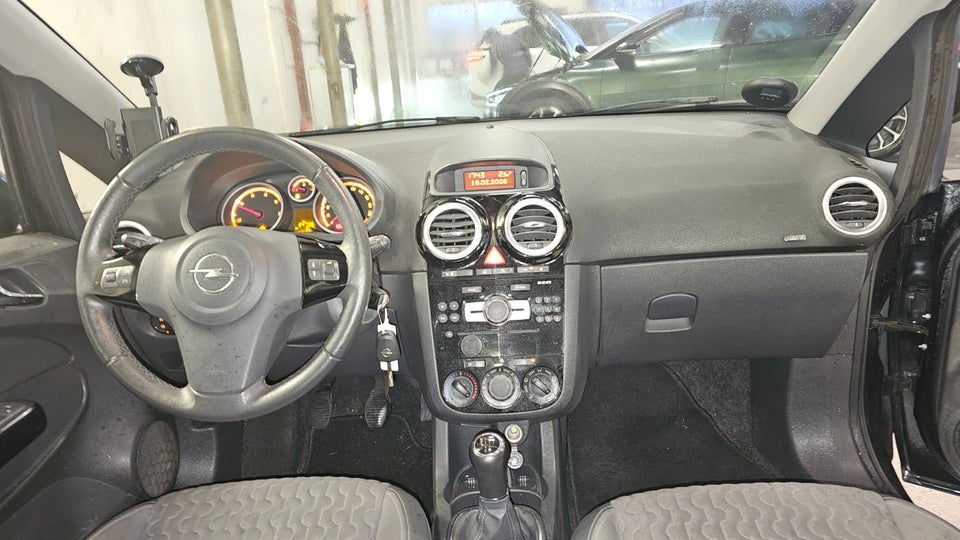 Opel Corsa 1,3 CDTi 95 Cosmo eco 5d