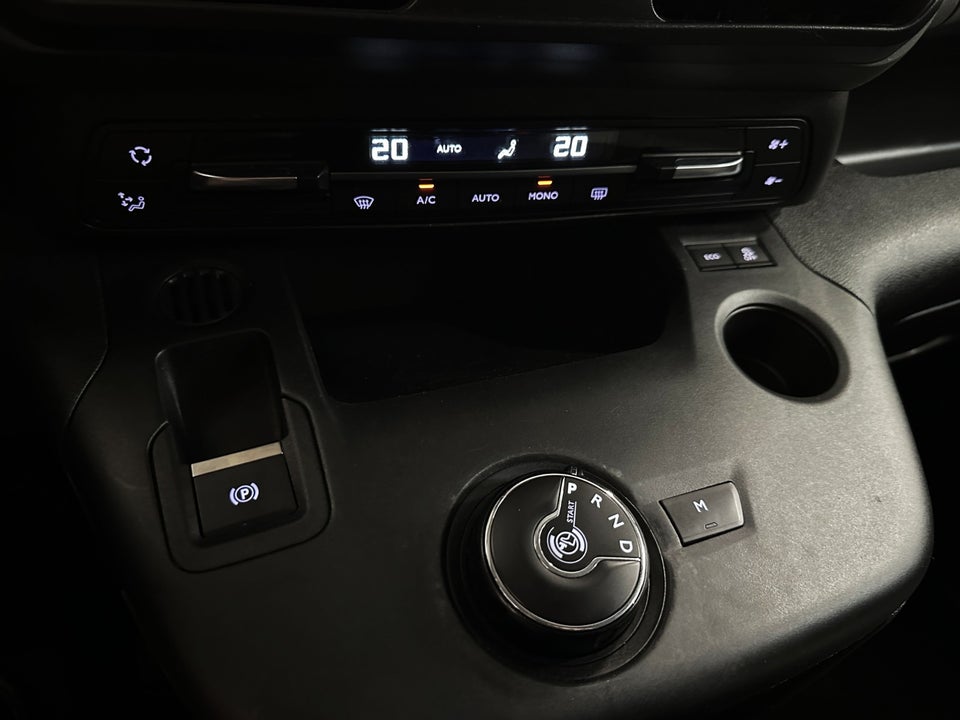 Citroën Berlingo 1,5 BlueHDi 130 Iconic EAT8 5d