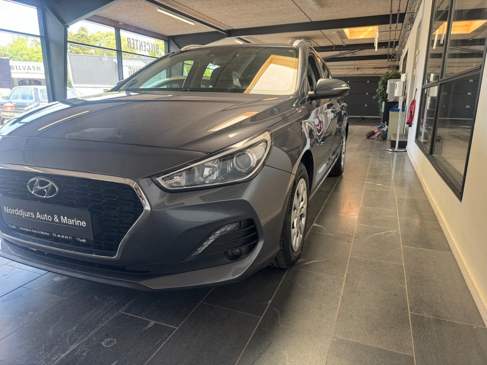Hyundai i30 1,0 T-GDi Life stc. 5d