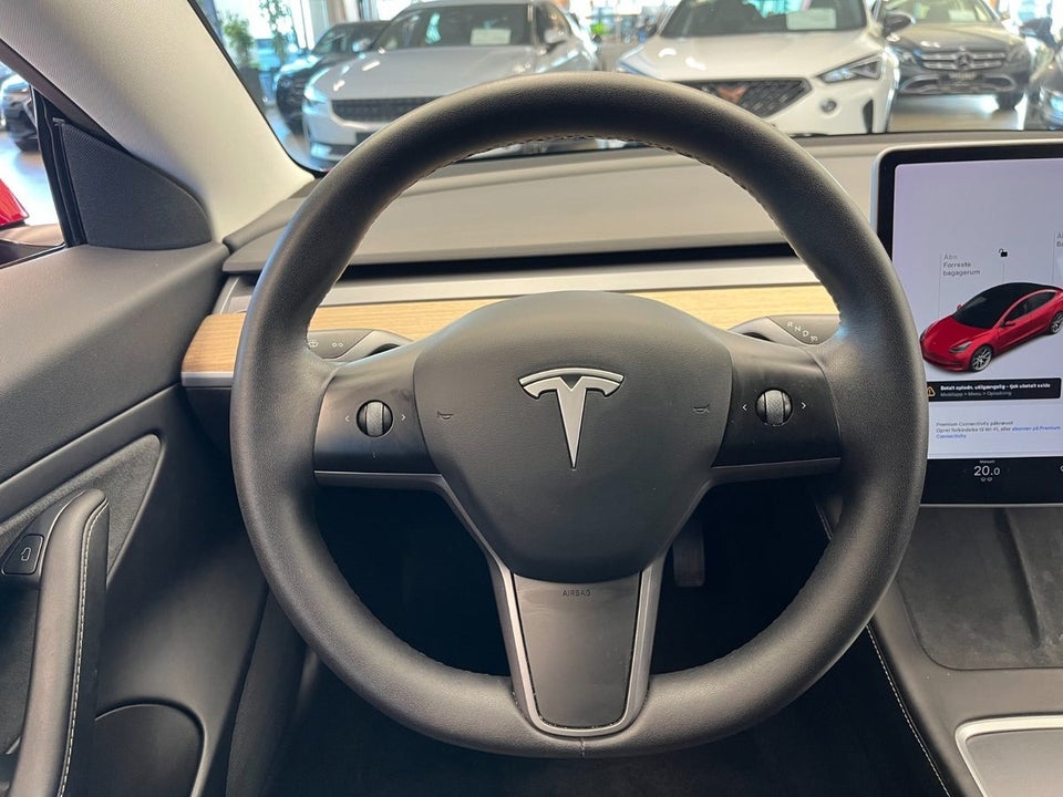 Tesla Model 3 Long Range AWD 4d