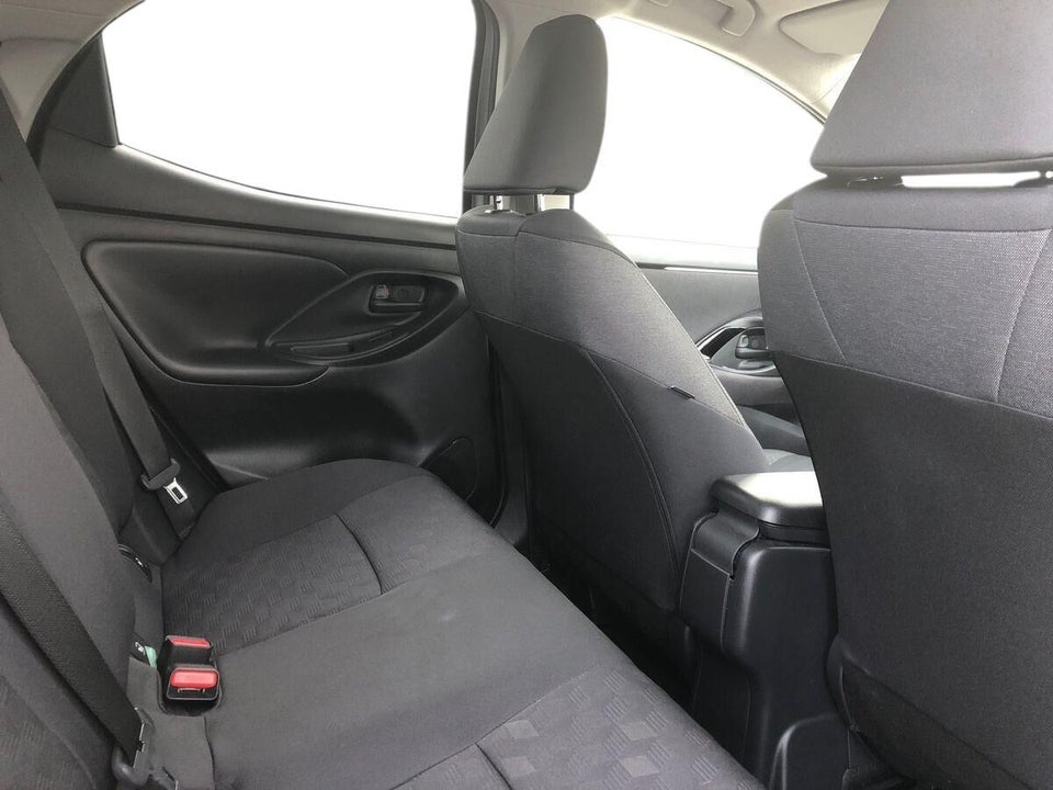 Toyota Yaris 1,5 Hybrid Style Comfort e-CVT 5d