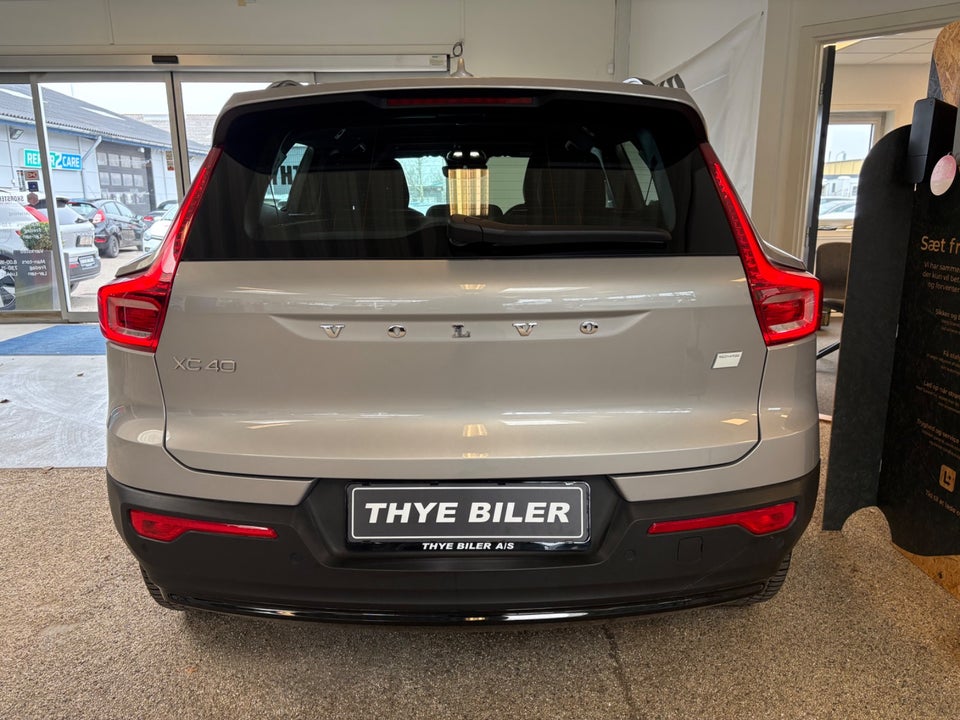 Volvo XC40 ReCharge Extended Range Core 5d