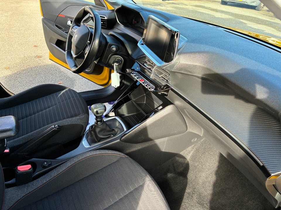 Peugeot 208 1,2 PureTech 100 Active 5d