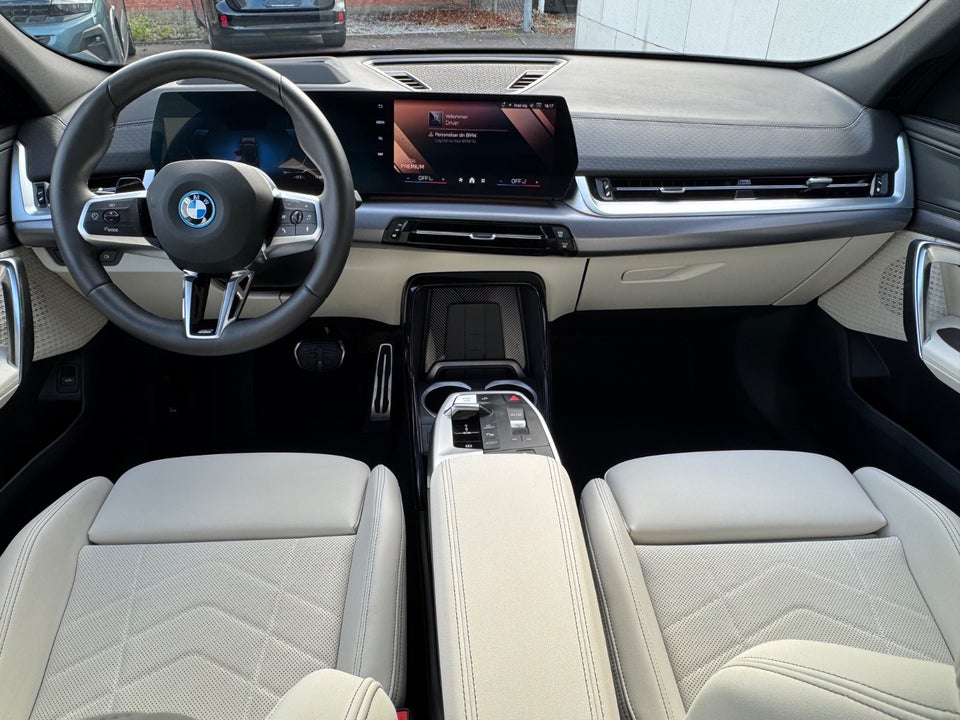 BMW iX2 eDrive20 Fully Charged M-Sport 5d