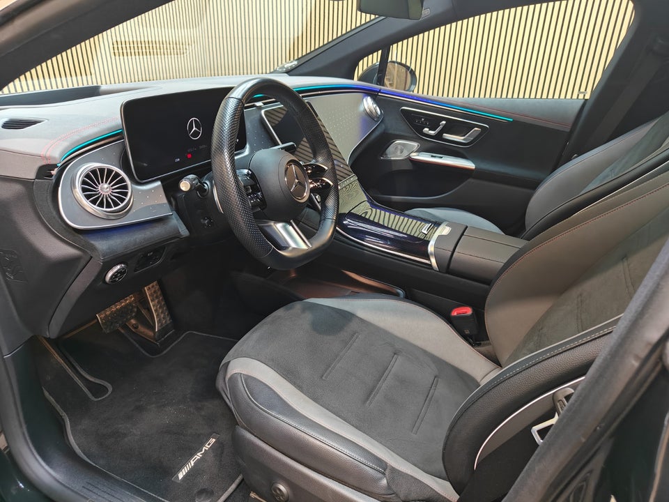 Mercedes EQE350 AMG Line Premium Plus 4d