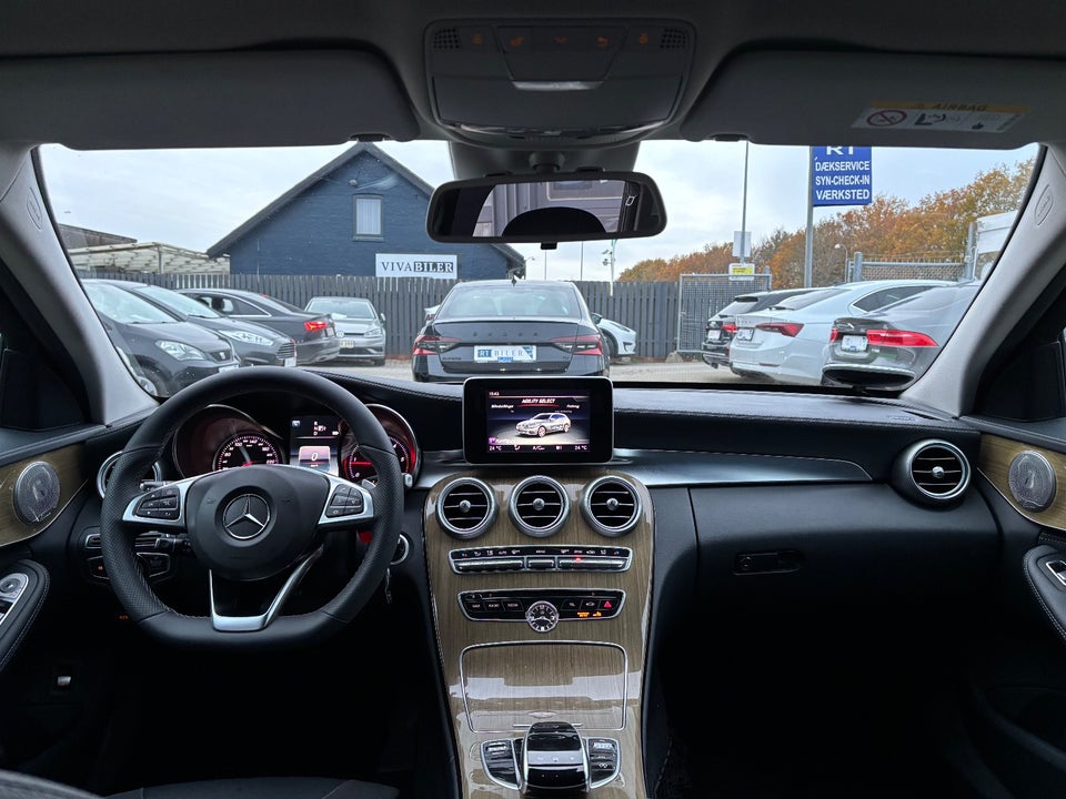 Mercedes C220 2,2 BlueTEC AMG Line stc. 5d