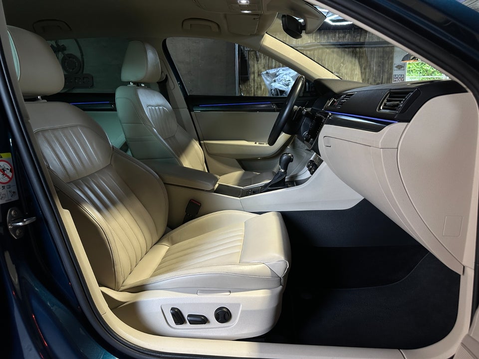 Skoda Superb 1,4 TSi iV Sportline Combi DSG 5d