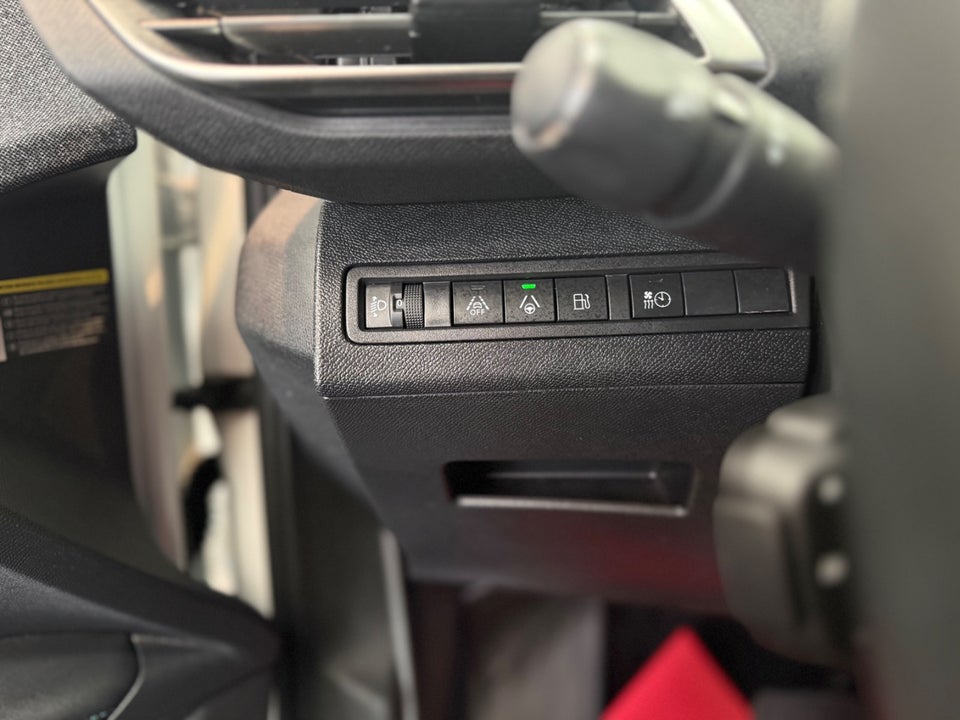 Peugeot 3008 1,6 Hybrid Allure Pack EAT8 5d