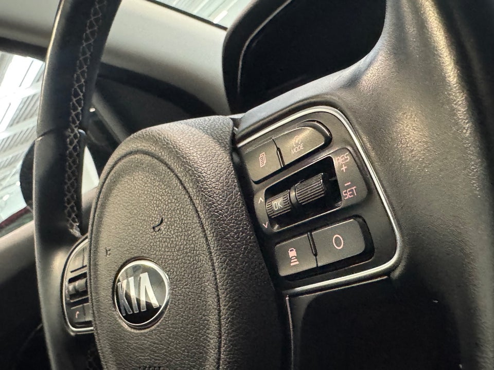 Kia e-Niro 64 Advance 5d