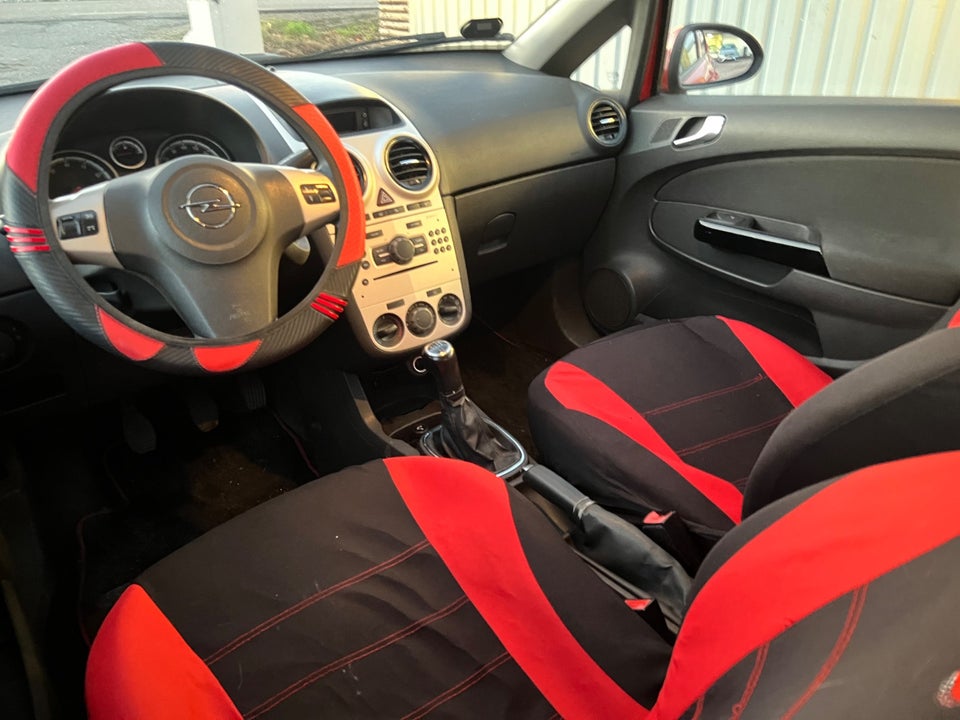 Opel Corsa 1,2 16V Enjoy 5d