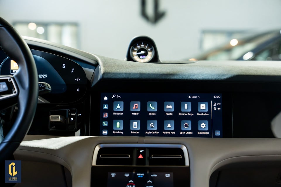 Porsche Taycan 4S Performance+ Cross Turismo 5d