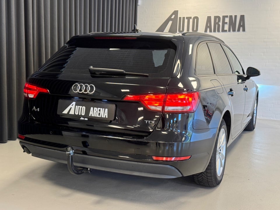 Audi A4 2,0 TDi 150 Avant S-tr. 5d
