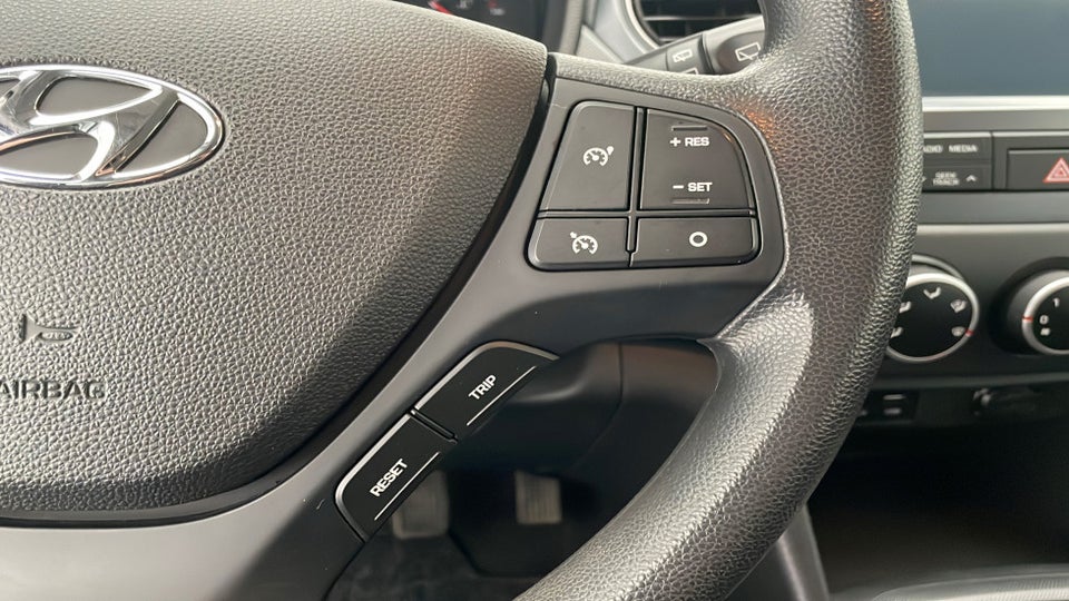 Hyundai i10 1,0 Life 5d