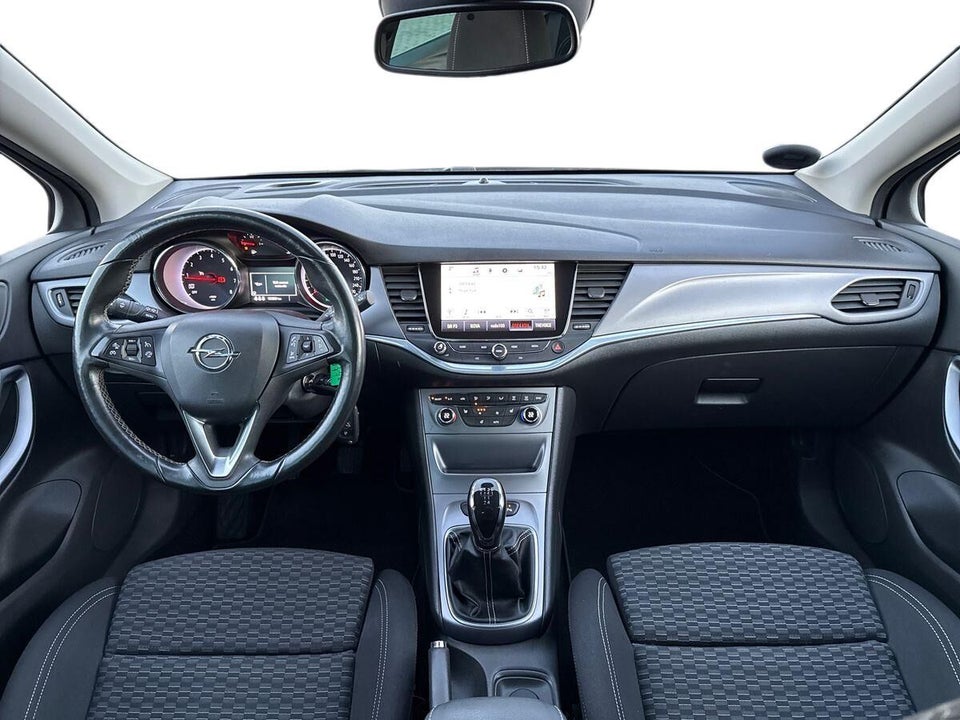 Opel Astra 1,0 T 105 Enjoy 5d