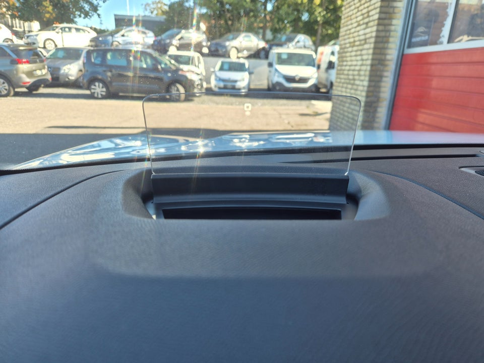 Citroën ë-C4 50 Shine Sport Van 5d