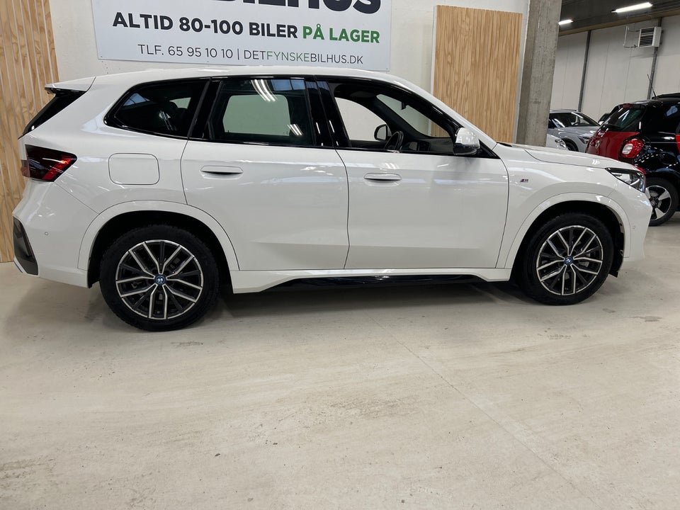 BMW iX1 xDrive30 M-Sport 5d