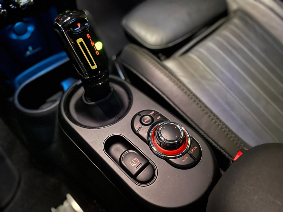 MINI Cooper SE Yours Trim 3d