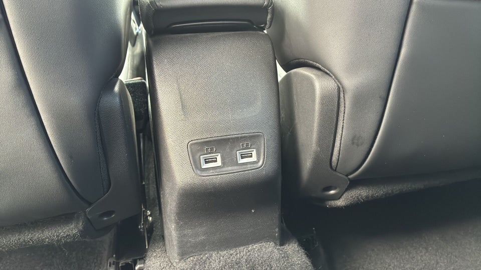 Peugeot 2008 1,2 PureTech 130 Allure Pack 5d
