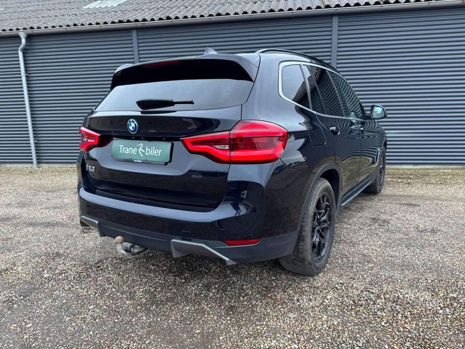 BMW iX3 Charged 5d