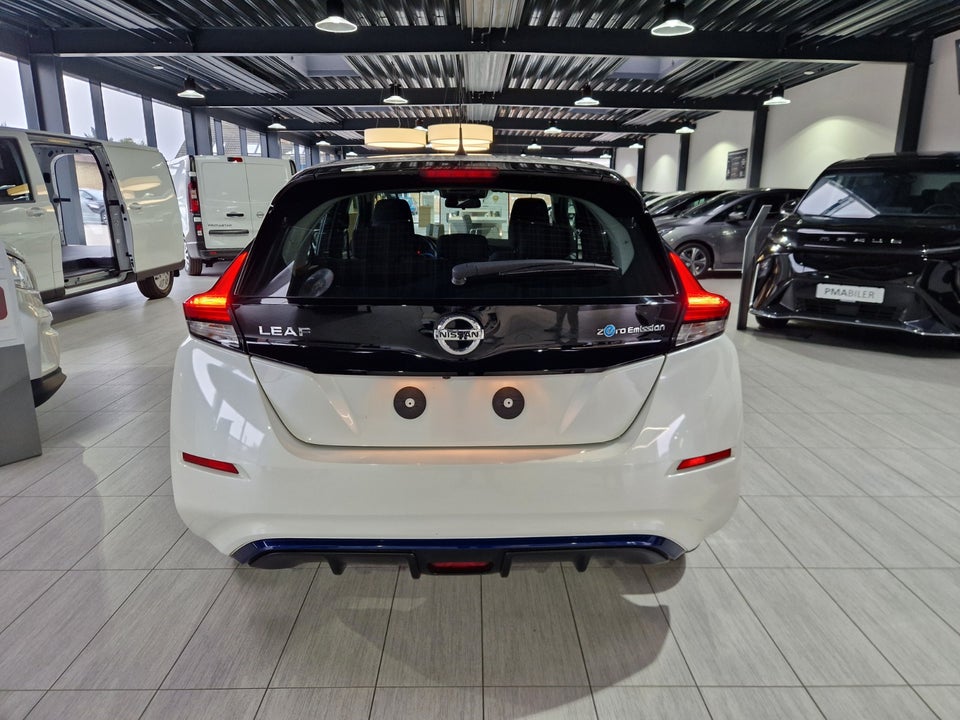 Nissan Leaf 40 Acenta 5d