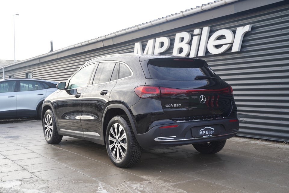 Mercedes EQA250 Progressive 5d