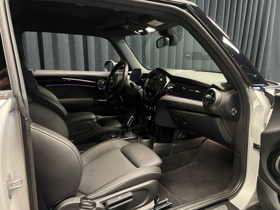 MINI Cooper SE Edition Premium Plus 3d