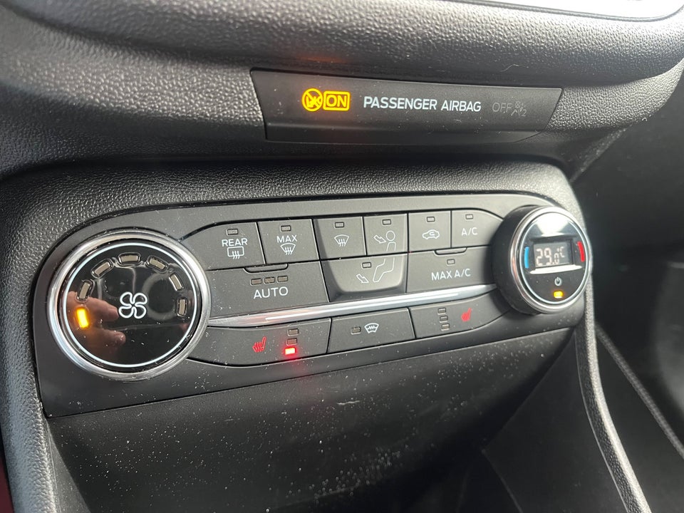 Ford Fiesta 1,0 EcoBoost Titanium 5d