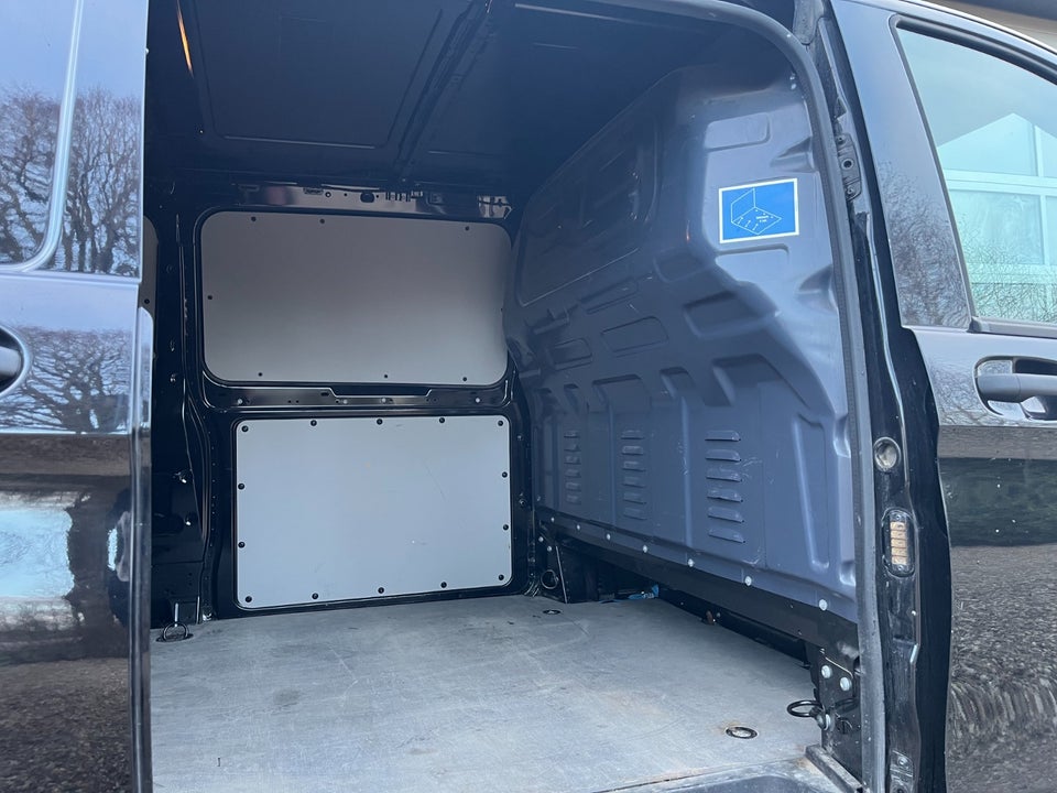 Mercedes Vito 114 2,0 CDi Kassevogn aut. XL RWD