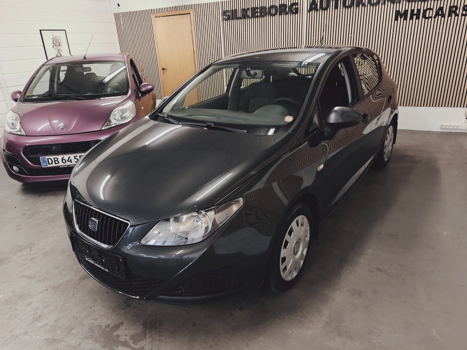 Seat Ibiza 1,4 16V 85 Reference 5d