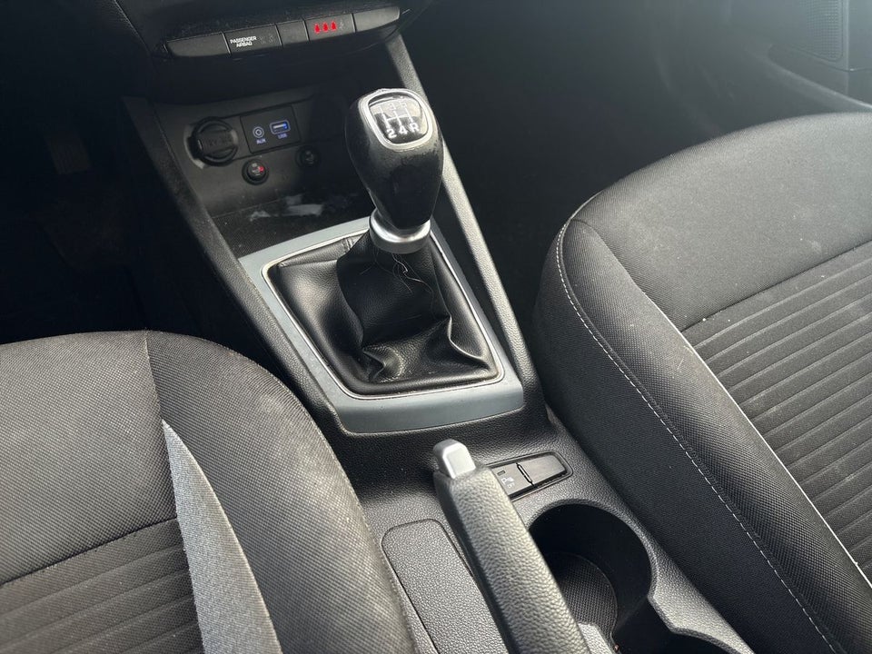 Hyundai i20 1,25 Premium 5d