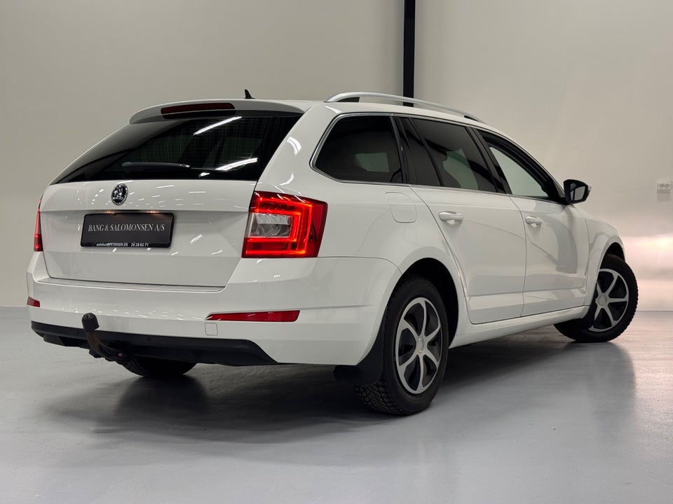 Skoda Octavia 2,0 TDi 150 Ambition Combi DSG 5d