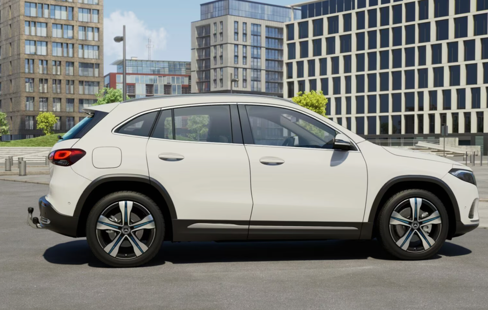 Mercedes EQA250+ Progressive Advance 5d