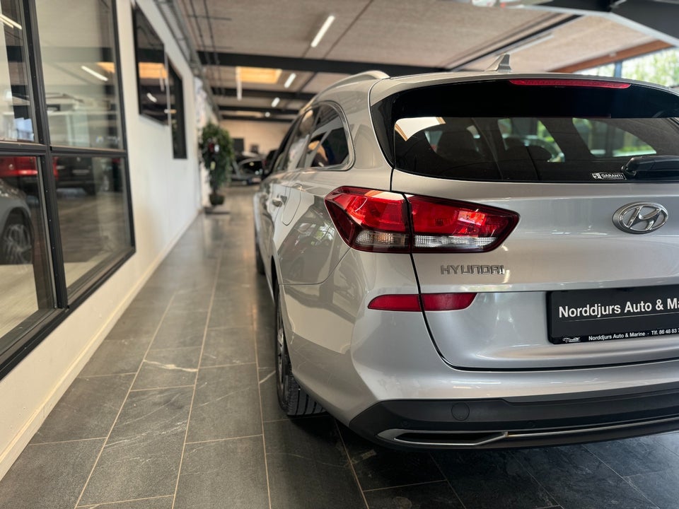 Hyundai i30 1,0 T-GDi Essential stc. 5d