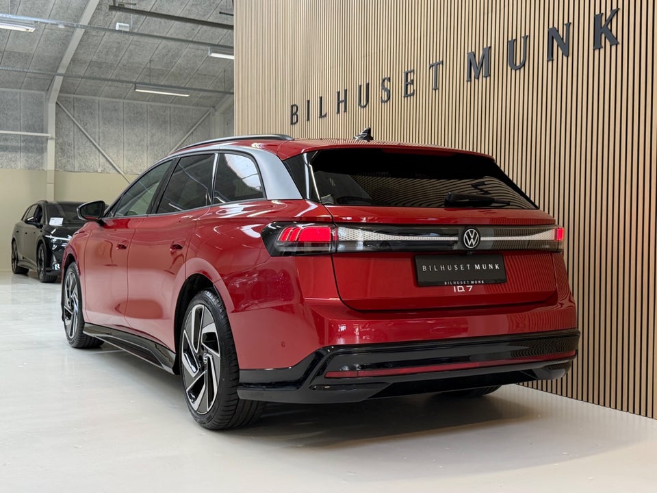VW ID.7 77 Style Tourer 5d