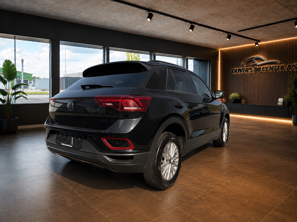 VW T-Roc 1,0 TSi 110 Life 5d