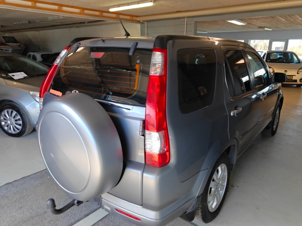 Honda CR-V 2,0 Executive 5d