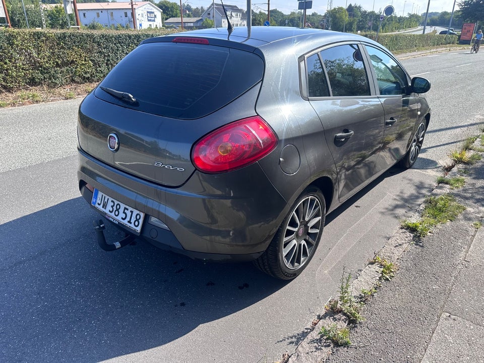 Fiat Bravo 1,4 T-Jet 120 Dynamic Evo S 5d