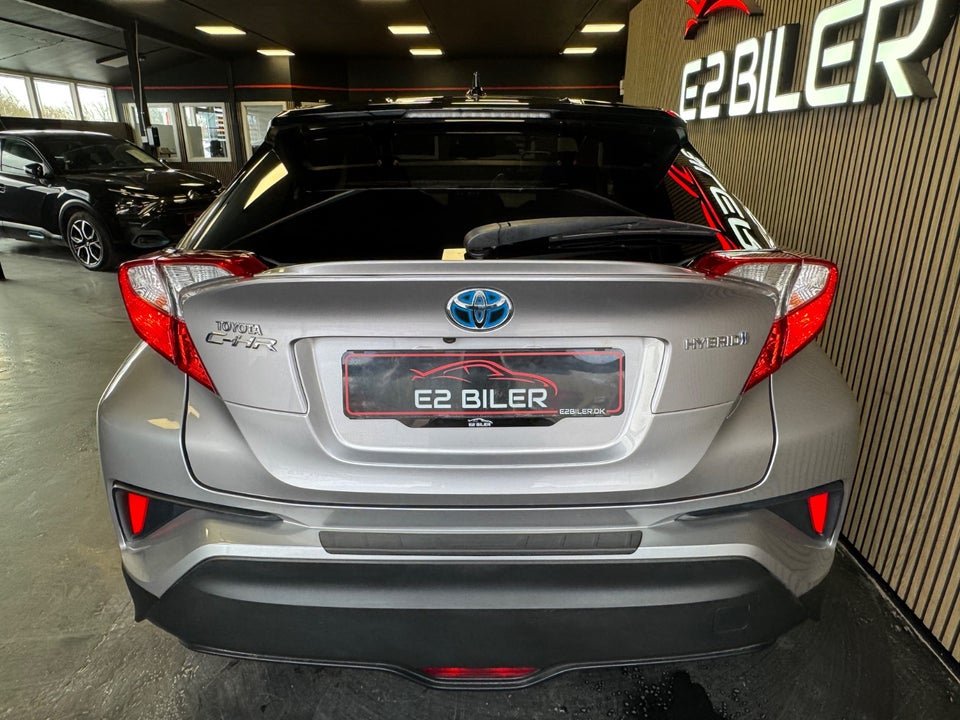 Toyota C-HR 1,8 Hybrid C-ULT CVT 5d