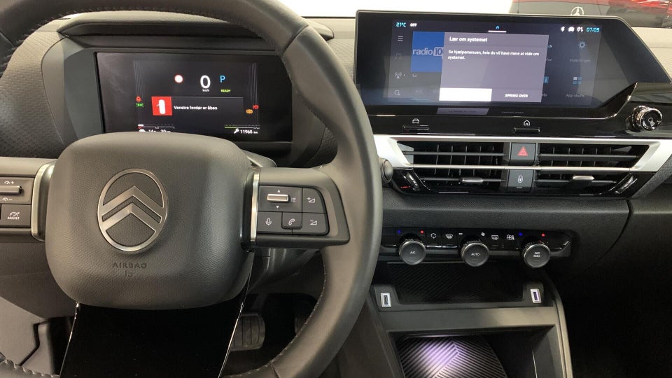 Citroën ë-C4 X 50 Plus 4d