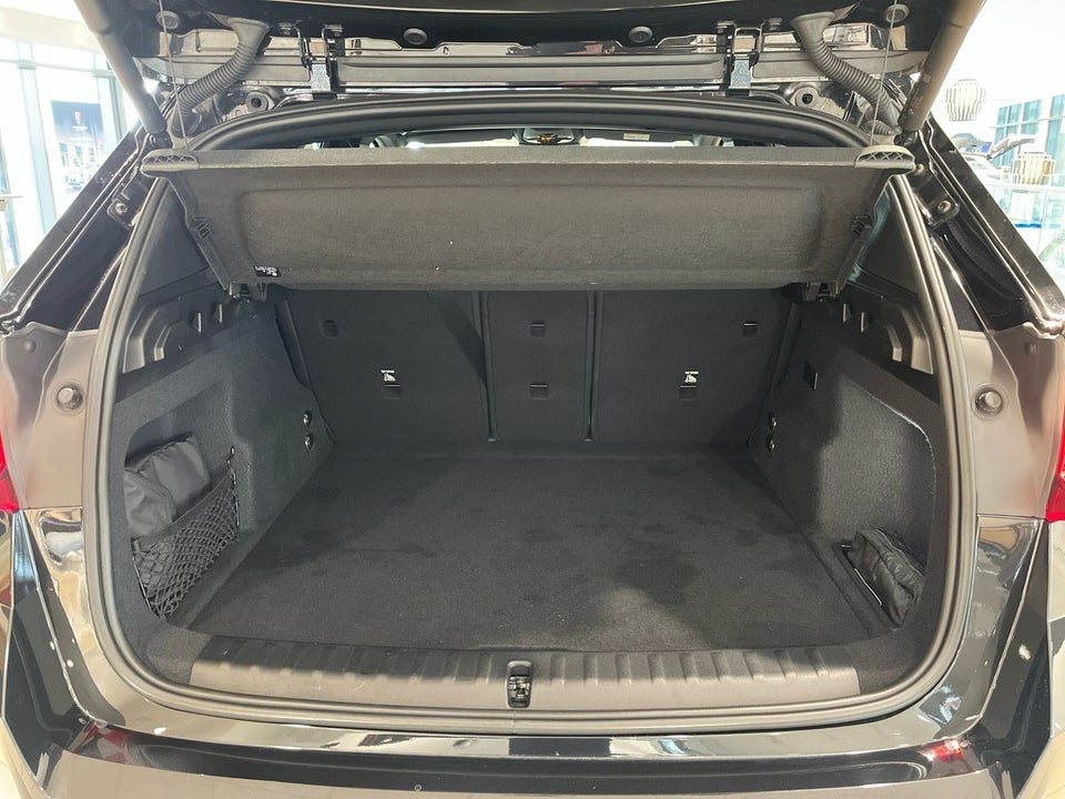 BMW iX1 eDrive20 M-Sport 5d