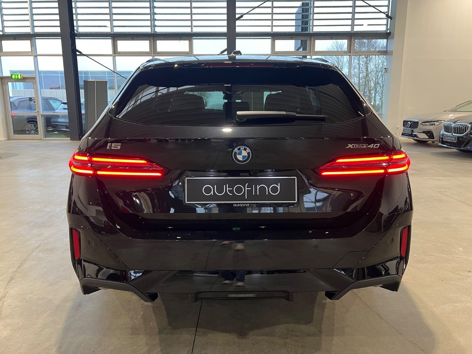 BMW i5 xDrive40 Touring M-Sport 5d
